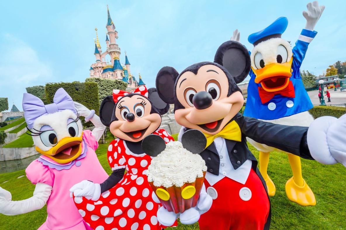마그니 레 홍그레 Beautiful House 5 Mn Disneyland 빌라 외부 사진
